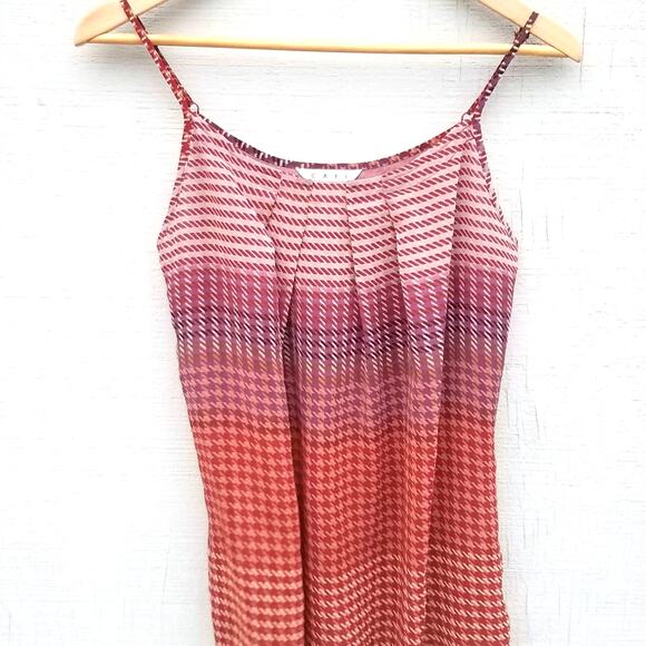 CAbi | Maroon Tank Top Geometric Print Small - Picture 1 of 7